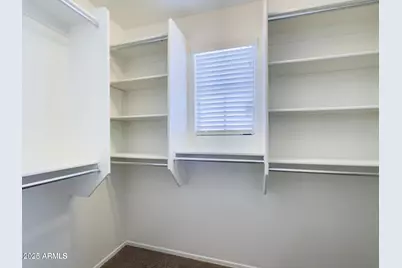 1958 W Busoni Place, Phoenix, AZ 85023 - Photo 13