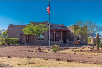 48424 N 520th Avenue, Aguila, AZ 85320 - Photo 1