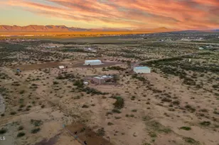 48424 N 520th Ave, Aguila, AZ 85320 - Photo 13