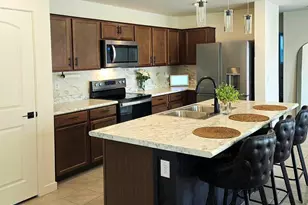 18141 W Yavapai St, Goodyear, AZ 85338 - Photo 3