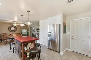 3470 E Paradise Dr, Phoenix, AZ 85028 - Photo 11