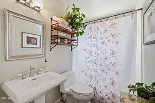 3470 E Paradise Dr, Phoenix, AZ 85028 - Photo 21