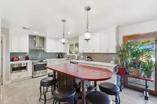 3470 E Paradise Dr, Phoenix, AZ 85028 - Photo 9