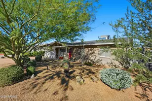 3470 E Paradise Dr, Phoenix, AZ 85028 - Photo 29