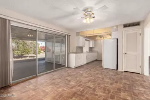 11046 W Campana Dr, Sun City, AZ 85351 - Photo 7