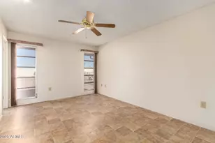 11046 W Campana Dr, Sun City, AZ 85351 - Photo 13