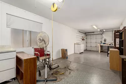 11046 W Campana Drive, Sun City, AZ 85351 - Photo 19