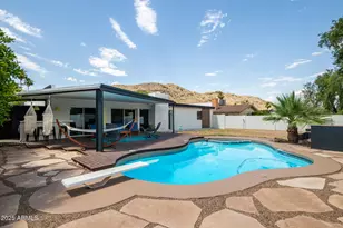 4313 E Sunrise Dr, Phoenix, AZ 85044 - Photo 29