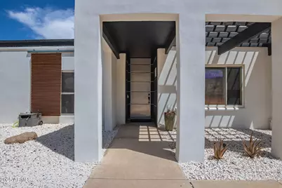 4313 E Sunrise Drive, Phoenix, AZ 85044 - Photo 3