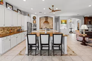 17932 W Browning Dr, Surprise, AZ 85374 - Photo 11