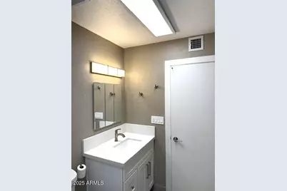 14801 N Agua Fria Drive, Sun City, AZ 85351 - Photo 17