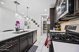 10829 W Hadley St, Avondale, AZ 85323 - Photo 9