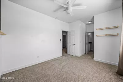 1013 E Odeum Lane, Phoenix, AZ 85040 - Photo 21