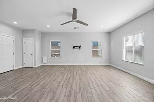 1013 E Odeum Ln, Phoenix, AZ 85040 - Photo 5