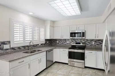 4237 E Rockledge Road, Phoenix, AZ 85044 - Photo 15