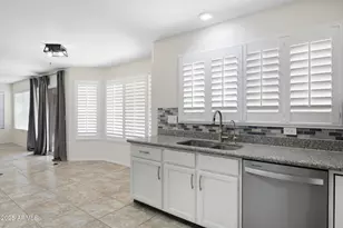 4237 E Rockledge Rd, Phoenix, AZ 85044 - Photo 17