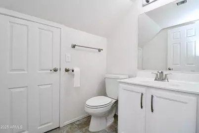 4237 E Rockledge Road, Phoenix, AZ 85044 - Photo 9