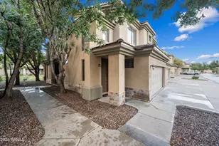 705 W Queen Creek Rd, Chandler, AZ 85248 - Photo 1