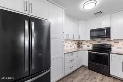 14300 W Bell Road #515, Surprise, AZ 85374 - Photo 17