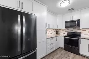 14300 W Bell Rd, Surprise, AZ 85374 - Photo 17