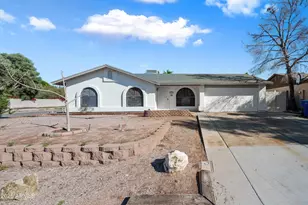 2211 N Bullmoose Dr, Chandler, AZ 85224 - Photo 1