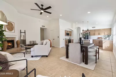 4523 E Bighorn Avenue, Phoenix, AZ 85044 - Photo 11