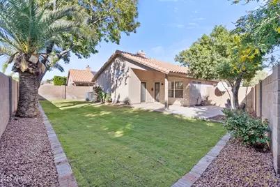 4523 E Bighorn Avenue, Phoenix, AZ 85044 - Photo 29