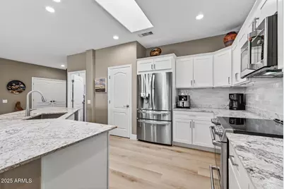 16038 W Autumn Sage Drive, Surprise, AZ 85374 - Photo 5