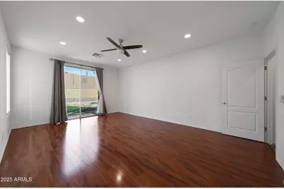1642 W Windsong Drive, Phoenix, AZ 85045 - Photo 33