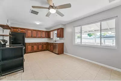 1227 E Las Palmaritas Drive, Phoenix, AZ 85020 - Photo 9