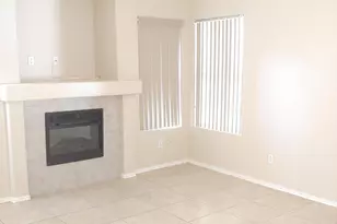 1922 N 106th Ln, Avondale, AZ 85392 - Photo 7