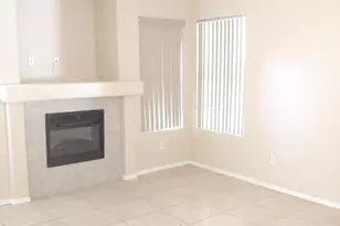 1922 N 106th Ln, Avondale, AZ 85392 - Photo 7