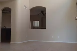 1922 N 106th Ln, Avondale, AZ 85392 - Photo 3