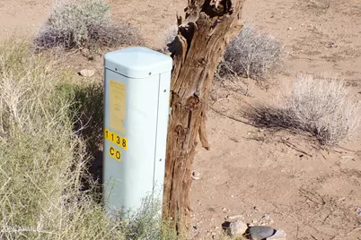 1152 S Colorado Road #-, Golden Valley, AZ 86413 - Photo 3