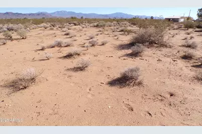 1152 S Colorado Road #-, Golden Valley, AZ 86413 - Photo 35