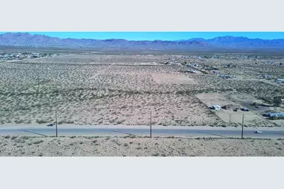 1152 S Colorado Road #-, Golden Valley, AZ 86413 - Photo 15