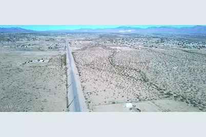 1152 S Colorado Road #-, Golden Valley, AZ 86413 - Photo 19