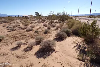 1152 S Colorado Road #-, Golden Valley, AZ 86413 - Photo 29