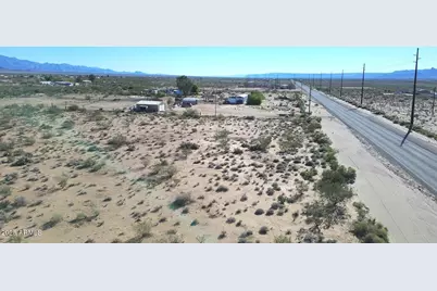 1152 S Colorado Road #-, Golden Valley, AZ 86413 - Photo 11