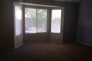 6622 S 25th Ave, Phoenix, AZ 85041 - Photo 7