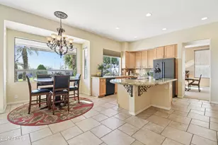 923 W Windsong Dr, Phoenix, AZ 85045 - Photo 9