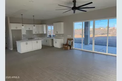 28328 N 220th Avenue, Wittmann, AZ 85361 - Photo 3