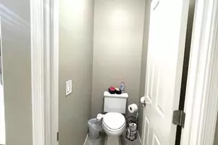 9368 W Sweetwater Dr, Peoria, AZ 85381 - Photo 27