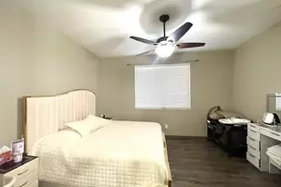 9368 W Sweetwater Dr, Peoria, AZ 85381 - Photo 25