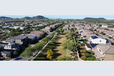 22609 N 35th Place, Phoenix, AZ 85050 - Photo 51
