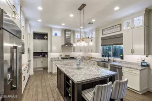 22609 N 35th Pl, Phoenix, AZ 85050 - Photo 17