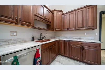 833 N 110th Street, Mesa, AZ 85207 - Photo 5