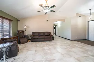 833 N 110th St, Mesa, AZ 85207 - Photo 9