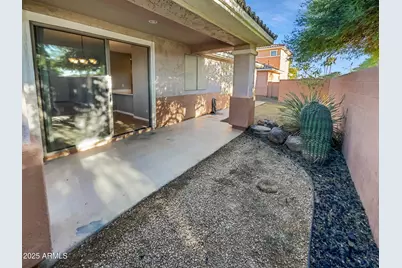 13613 W Cypress Street, Goodyear, AZ 85395 - Photo 7