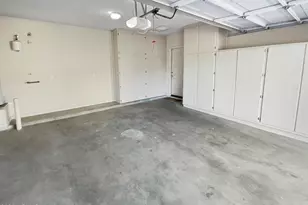 13613 W Cypress St, Goodyear, AZ 85395 - Photo 29